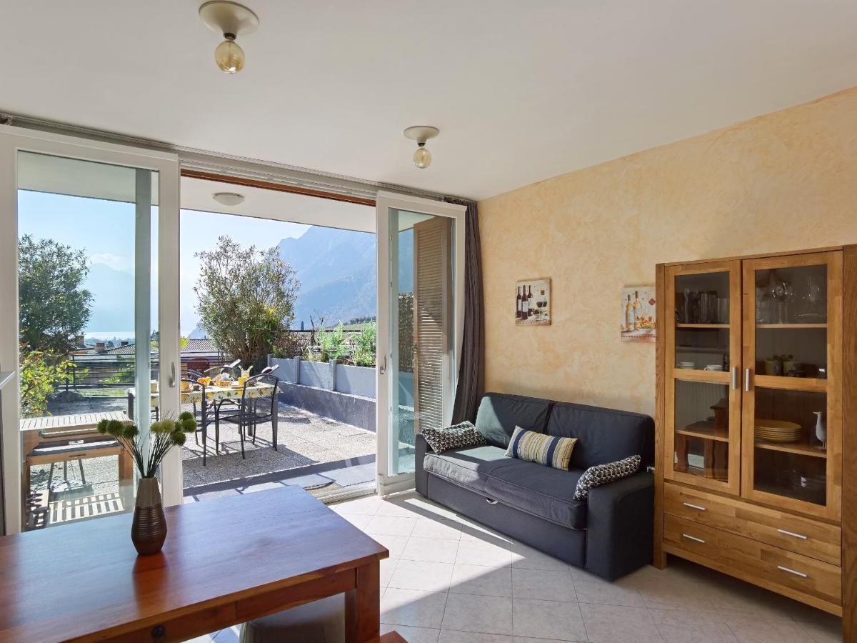 Blulago Apartments Riva del Garda Exterior foto